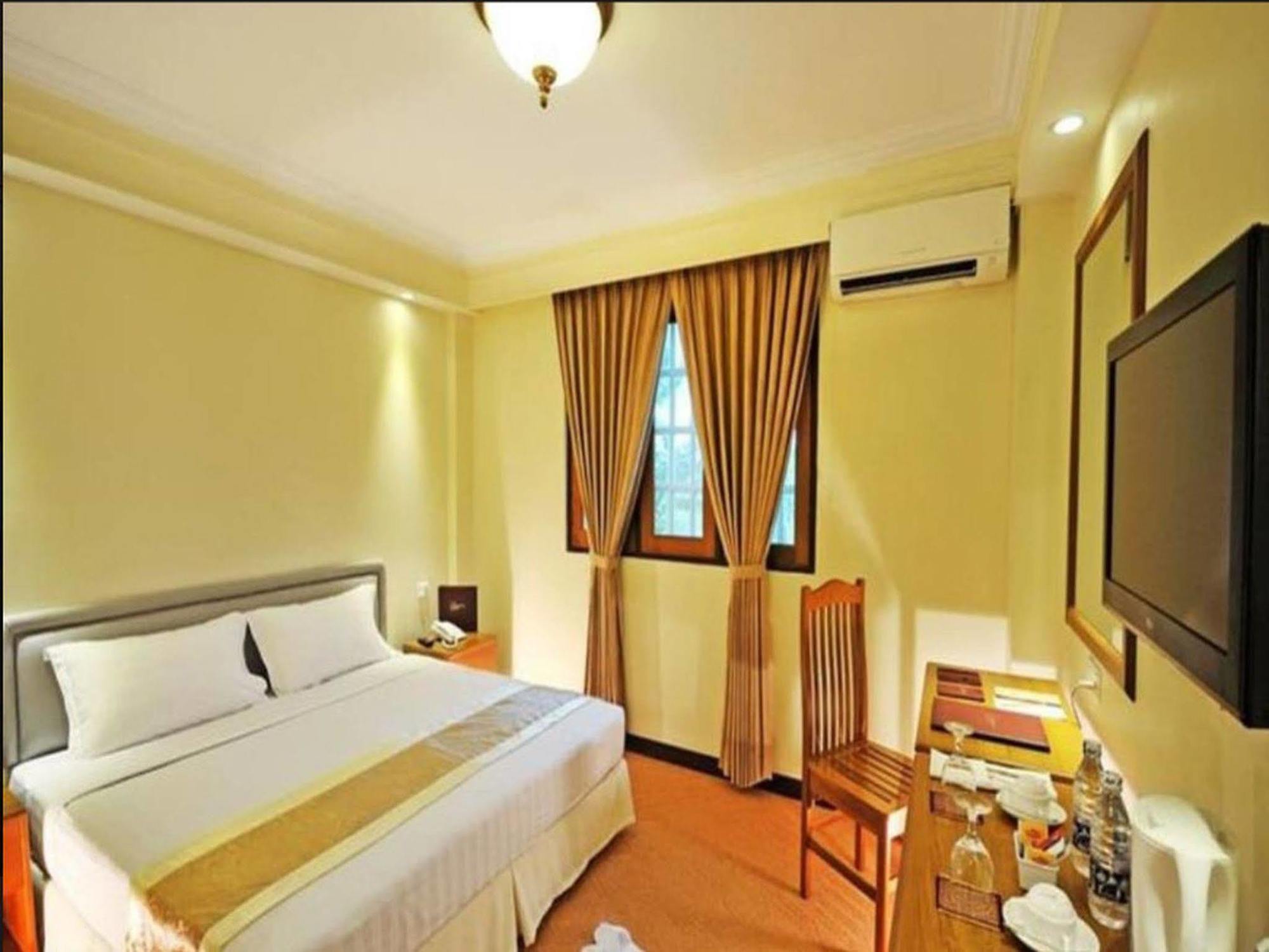 Royal Golden View Hotel Yangon Eksteriør bilde