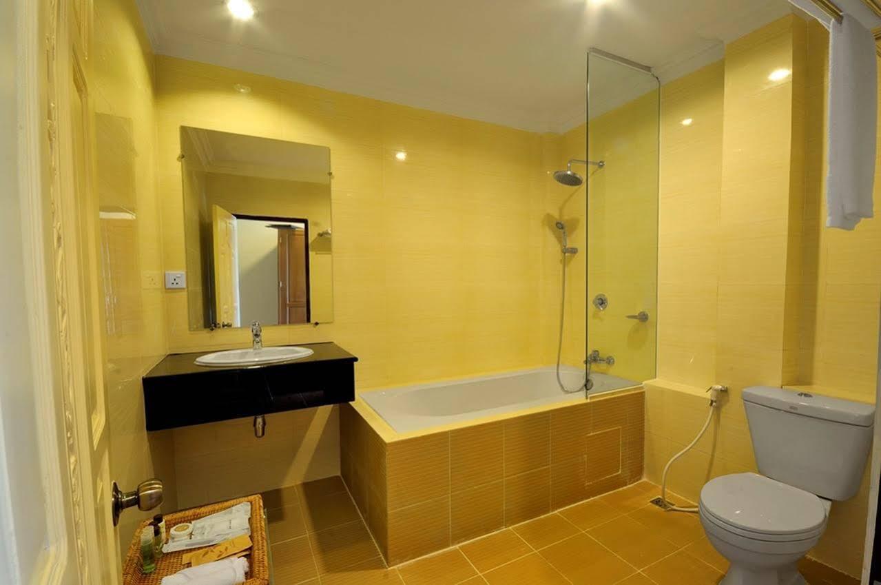 Royal Golden View Hotel Yangon Eksteriør bilde
